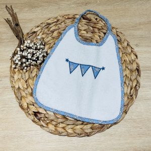 Bavoir Guirlande de Fanions