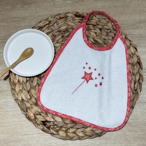 Bavoir Baguette magique corail
