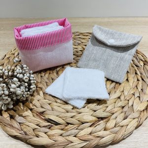 Ensemble mini corbeille avec 6 lingettes et sa pochette de transport en lin enduit