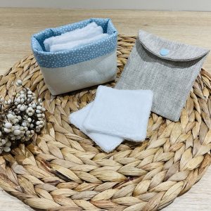 Ensemble mini corbeille avec 6 lingettes et sa pochette de transport en lin enduit