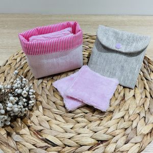 Ensemble mini corbeille avec 6 lingettes et sa pochette de transport en lin enduit
