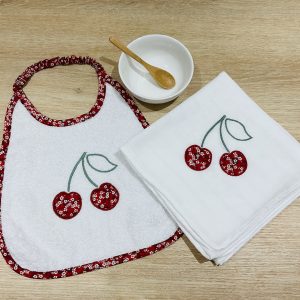 Ensemble Lange et Bavoir Cerises